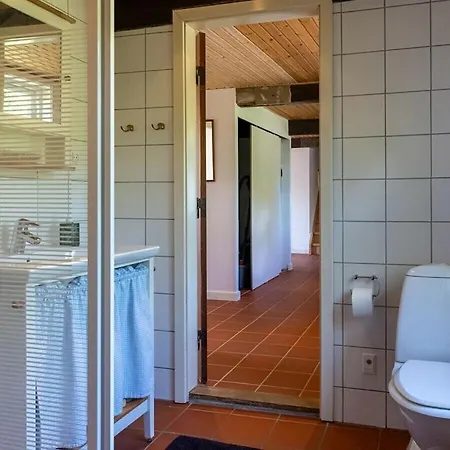 Vakantiehuis In With Swimming Pool Åkirkeby